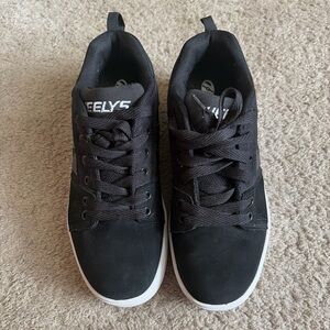 Heelys Black Skate Sneakers with White Sole